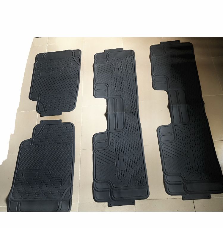 7seater Black Universal Car Foot Mat (3 Row Car)