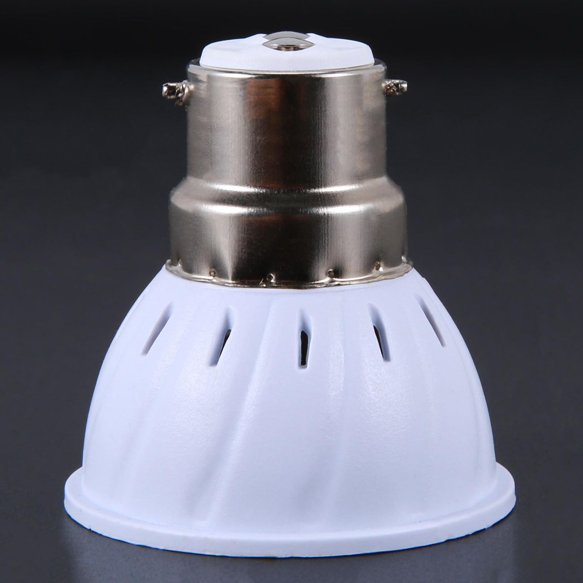 Germicidal Light UVC Lamp LED UV Desinfection Lamp B22 LED Ultraviolet Light Bulb