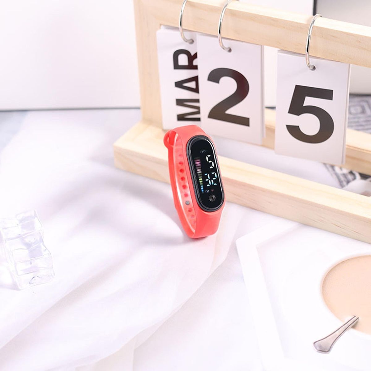 Led Digital Display Watch Kids Waterproof Led Sports Watch M11 Digital Red