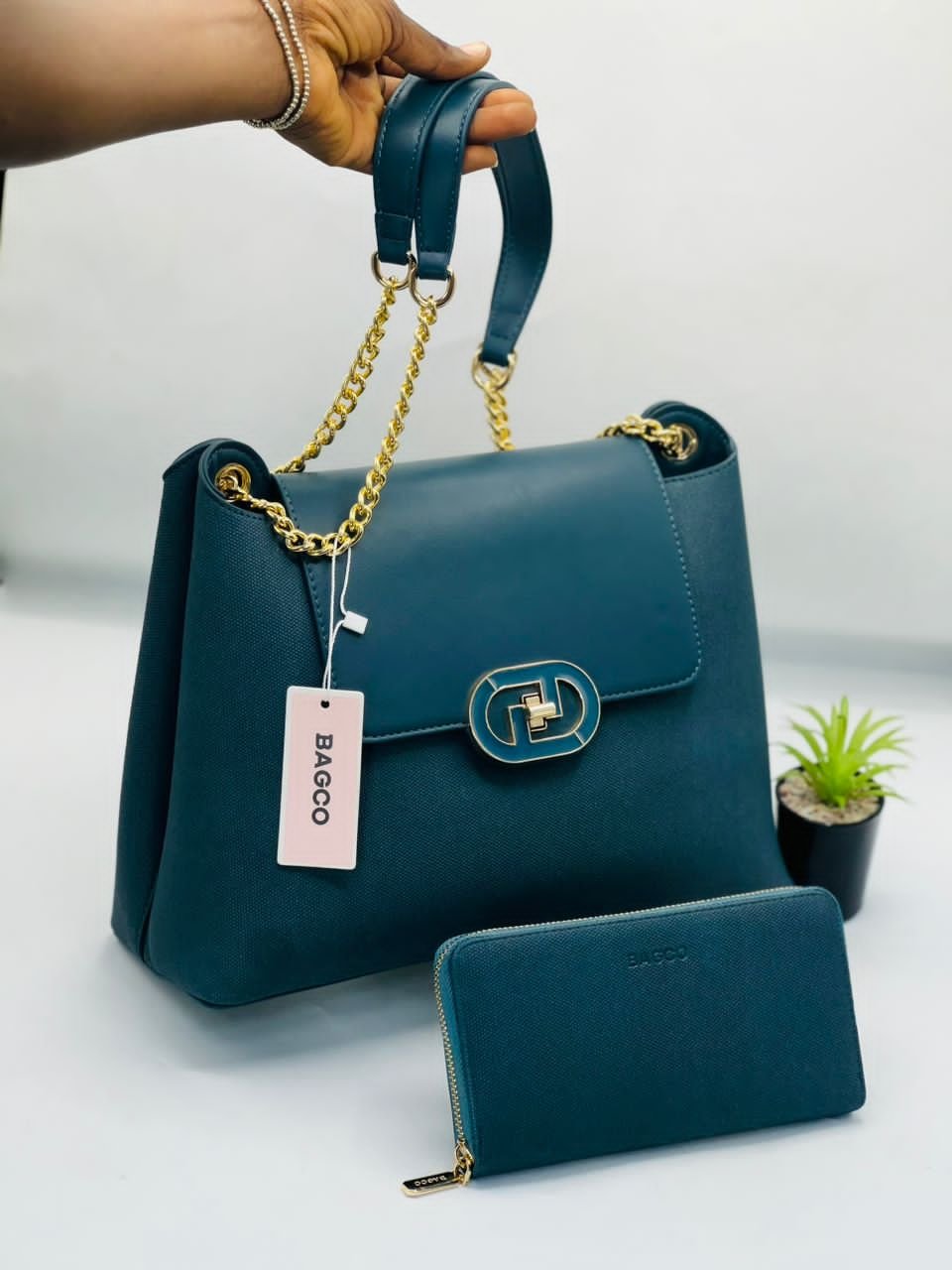 BAGCO Leather Chain bag