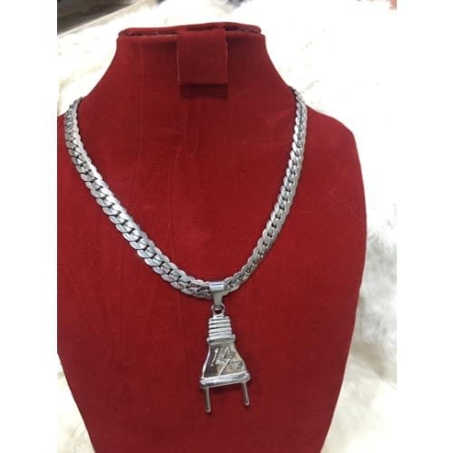 Silver Chain And Pendant