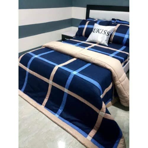 Striped  Bedspread With Pillow Case