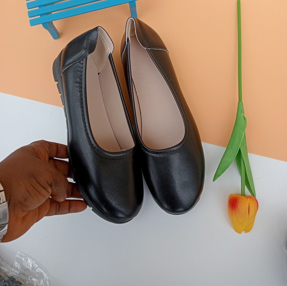Girls Black  School Shoe