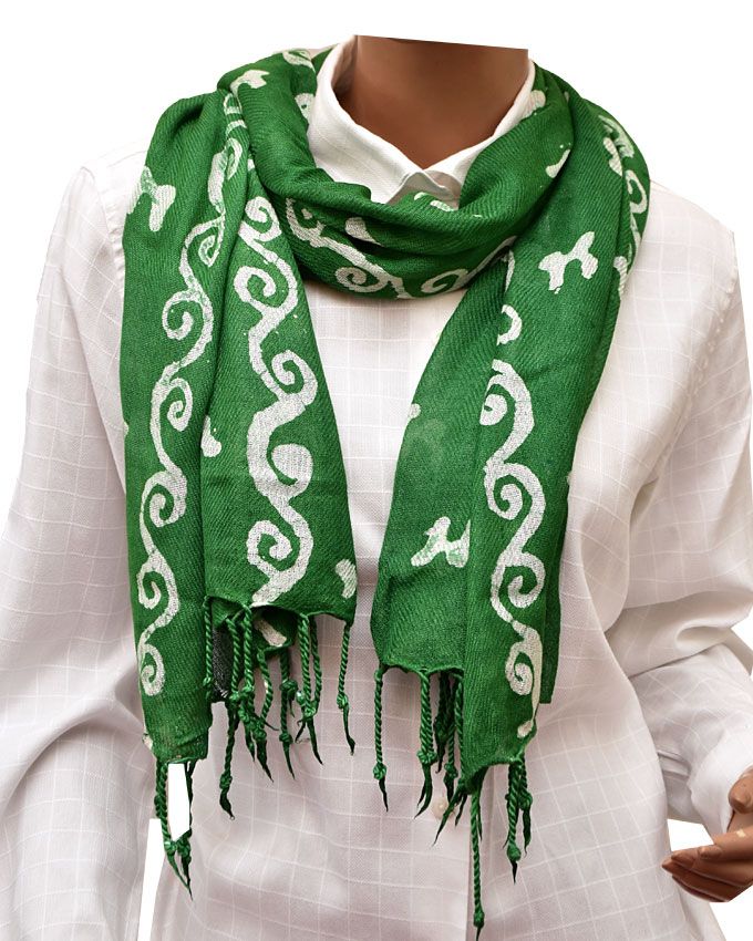 GREEN AND WHITE LADIES PASHMINA IN BATIK DESIGN