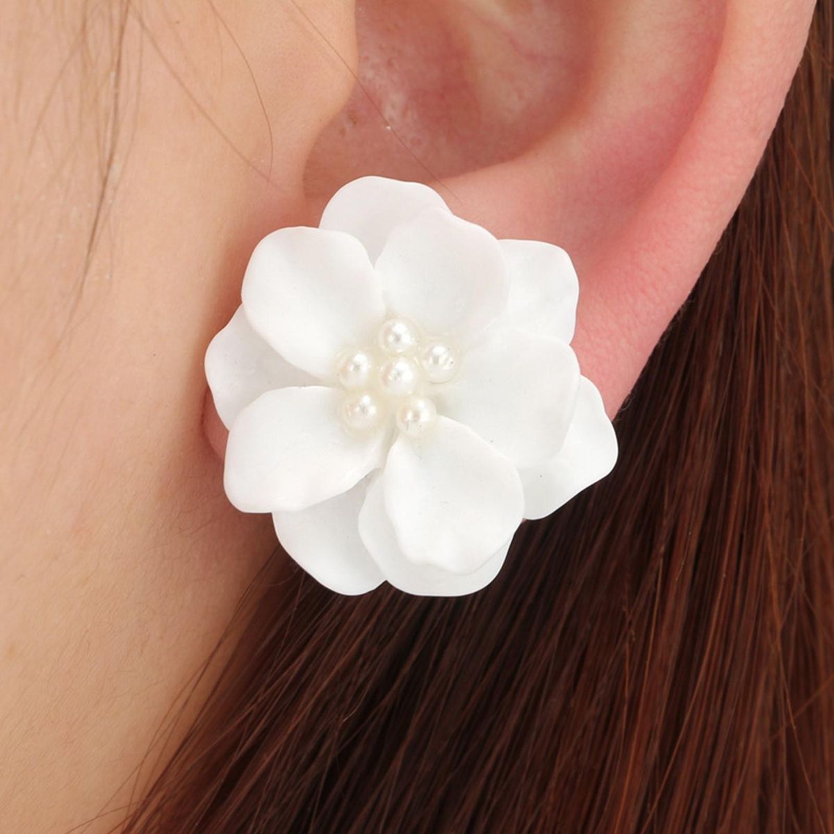 1 Pair Girls Earrings Korean Style Temperament Flower Faux Pearl Earrings White