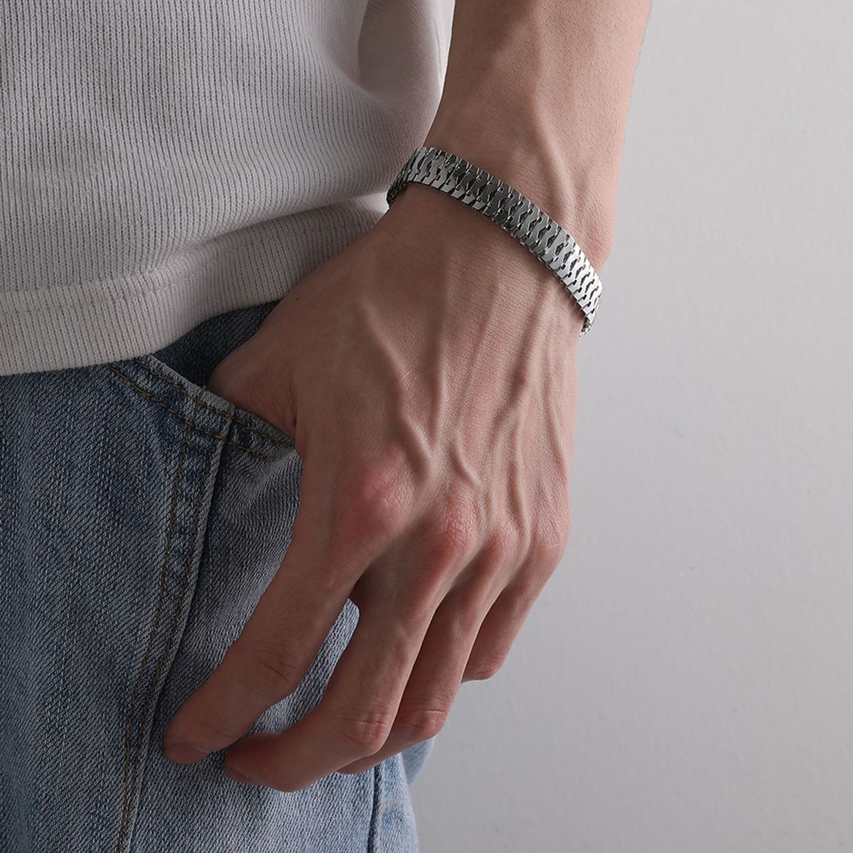 Male Bracelet Lightweight Snake Scale Shape Men Bangle B