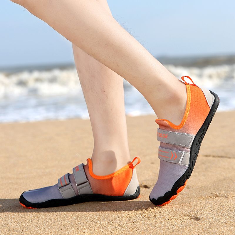 Unisex Five-finger Beach Water Shoes Men Big Size 36-46 Outdoor Quick-drying River Trekking Lovers Swimming Shoes Comfortable Fitness Shoes Grey