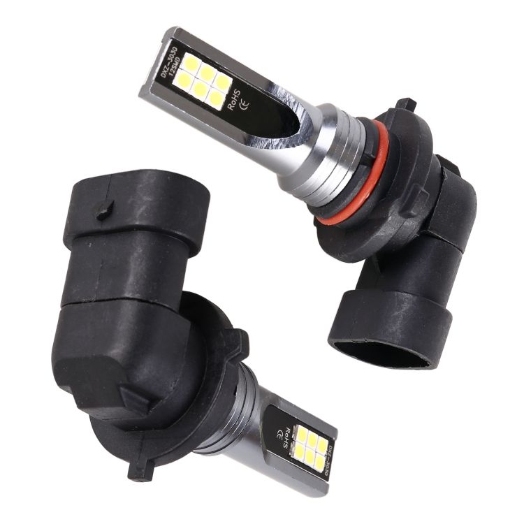 2 PCS 9006 DC12V-24V / 12W / 3000K / 800LM Car LED Fog Light