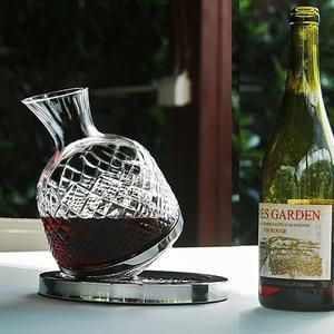 Creative Rotary Decanter For St. Louis Home Wine With The Same Gyroscopic Dispenser, Glass Decanter