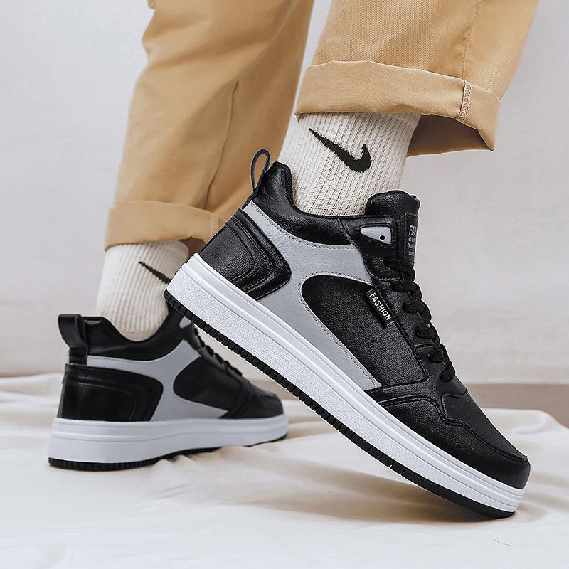All-match High-top Sneakers Men Shoes EUR Size 38-47 Trendy Boys Sports Tennis Shoes Outdoor Skateboarding Sneakers Comfort New Fashion Skate Shoes Leisure Platform Vulcanized Shoes Black