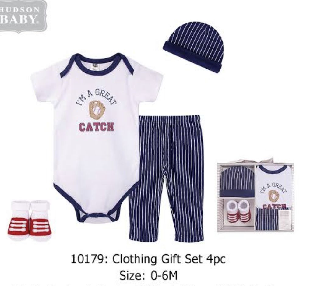 NEWBORN BABY 4pcs LAYETTE GIFT SET -  (0 - 6 MONTHS)