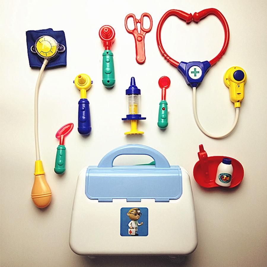 Play House Kids Doctor Toy Set Medicine Box Toys 13