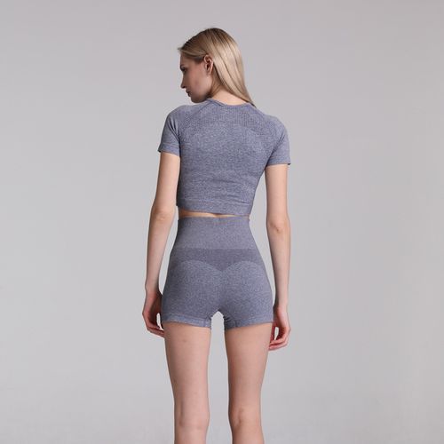 Seamless One Set Of Women's Sportswear(t-shirt &short Pants)