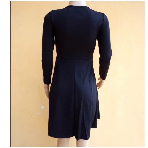 Women Long Sleeve Round Neck Dress- Black