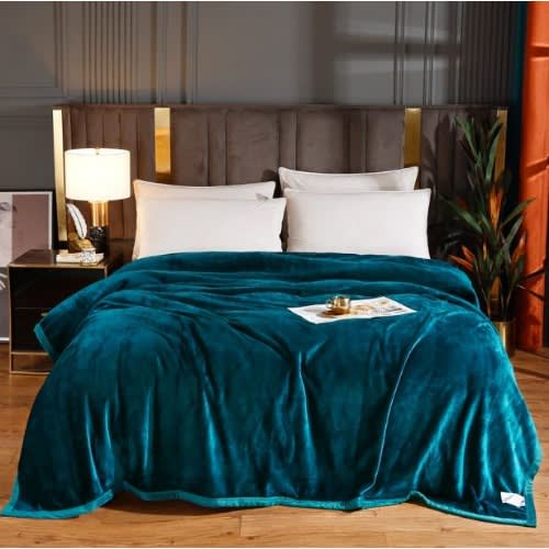 High Density Warm Blanket - Tee Green