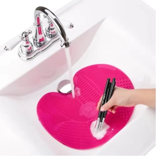 Makeup Brush Cleaning Spa Mat