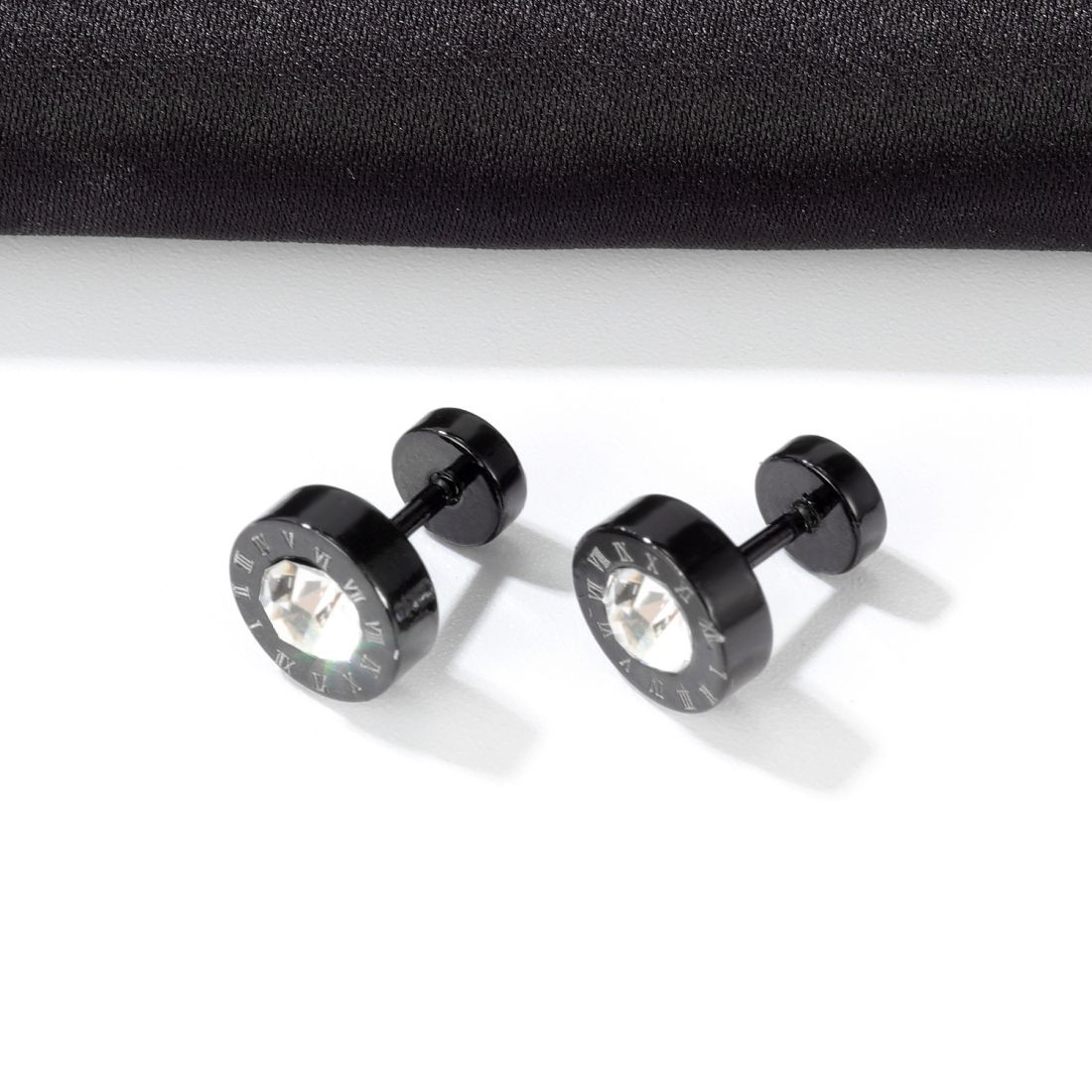 5 Pairs Men Numerals Round Diamond Earrings