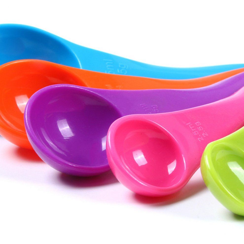 5 Pcs/Set Colorful Plastic Kitchen Measuring Cups Sugar Cake Baking Spoon