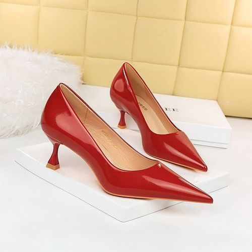 Low Heels Ladies Pumps Shiny Patent Leather Women Shoes Red