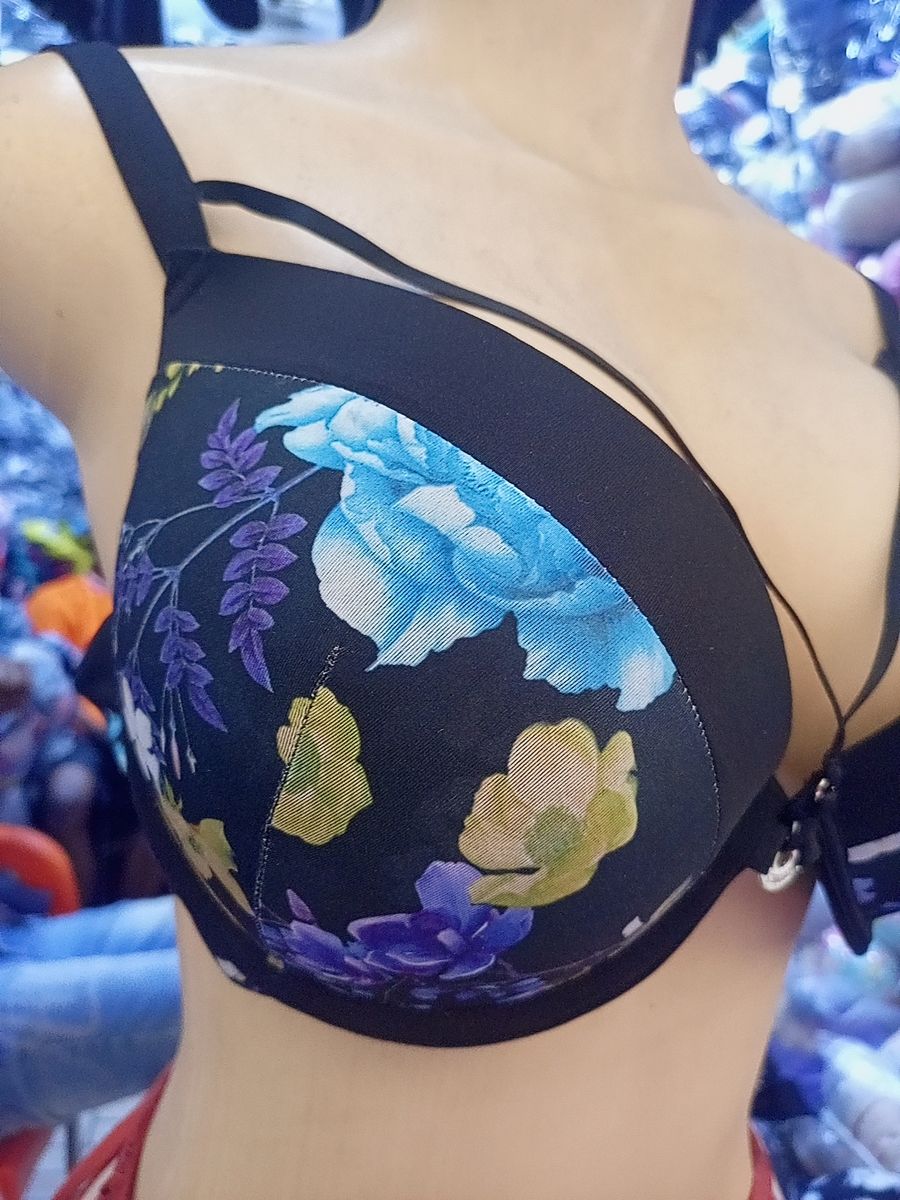 NEW UK QUALITY DOUBLE PADDED STOCK BRA  (D, E Cup Size)