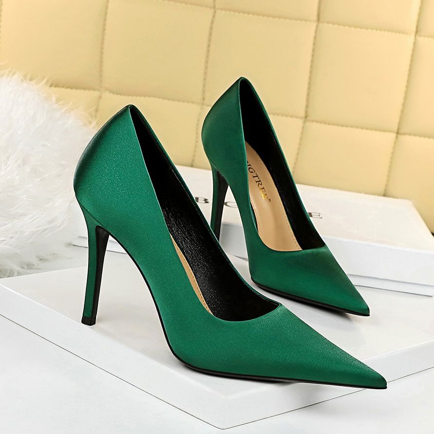 Satin Heels Woman Pumps Wedding Shoes Ladies High Heels Shoes Plus Size 43 Green