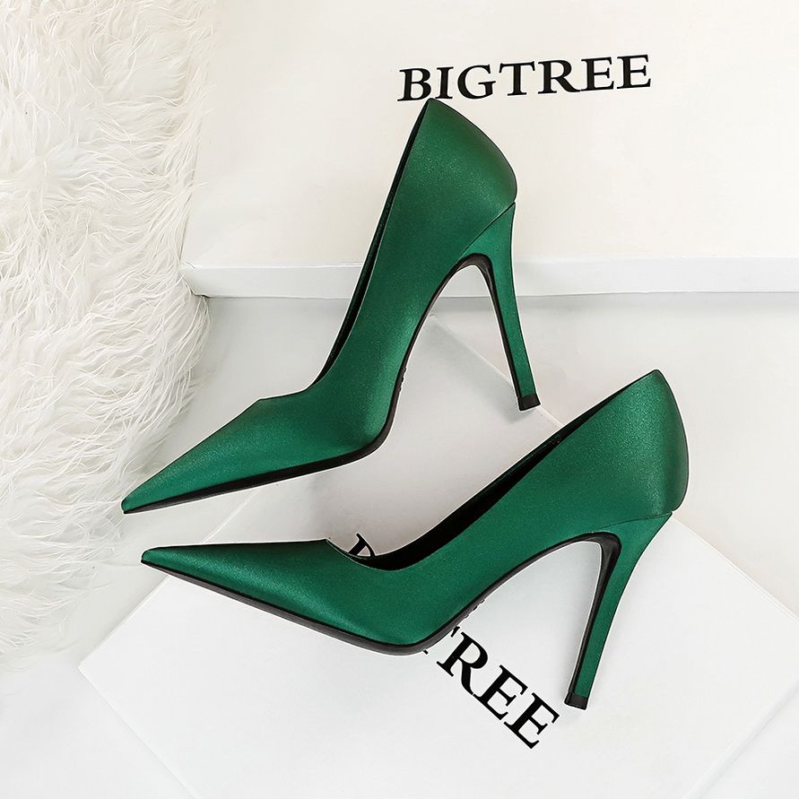 Satin Heels Woman Pumps Wedding Shoes Ladies High Heels Shoes Plus Size 43 Green