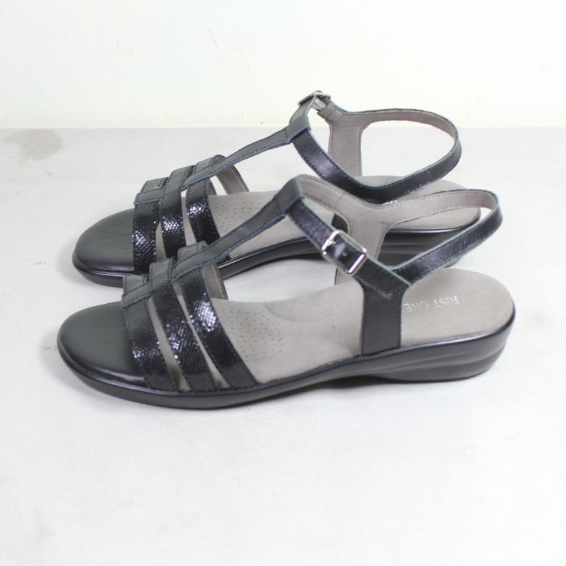Genuine Leather Shoes Ladies Low Heel Sandals-Black