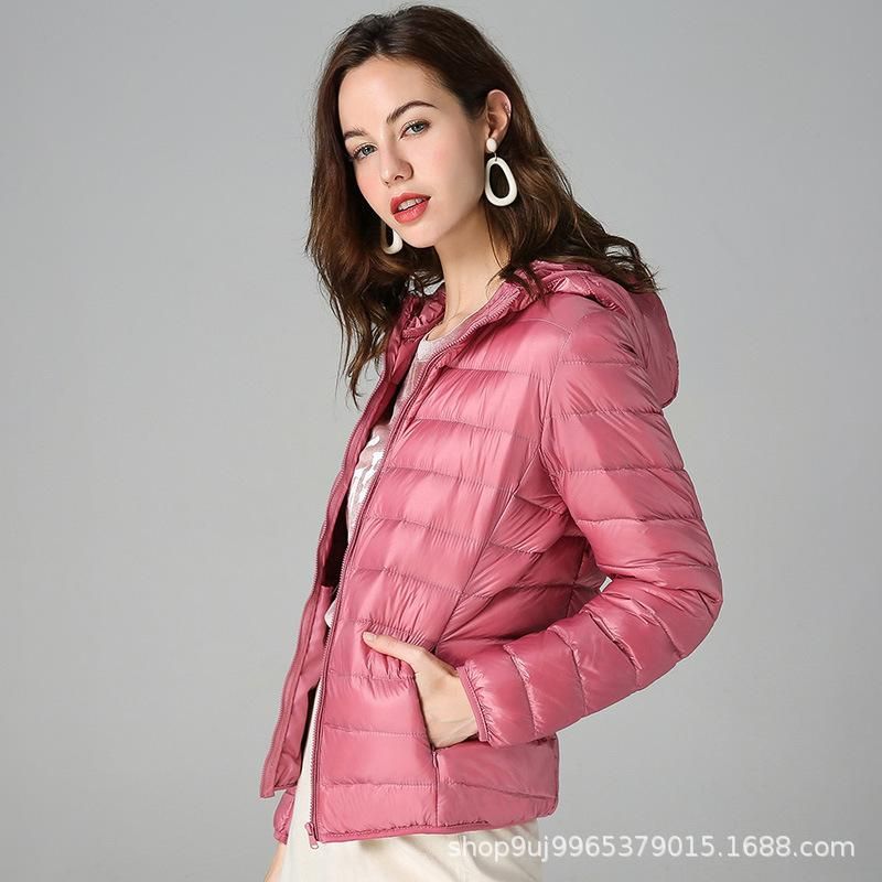 Down jacket women's 2022 new short, lightweight, thickened, warm and slim fitting Korean version