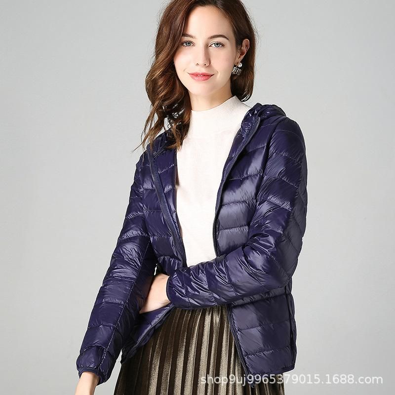 Down jacket women's 2022 new short, lightweight, thickened, warm and slim fitting Korean version