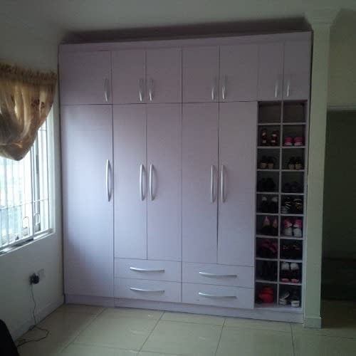 Wardrobe Cabinet With Shoe Rack
