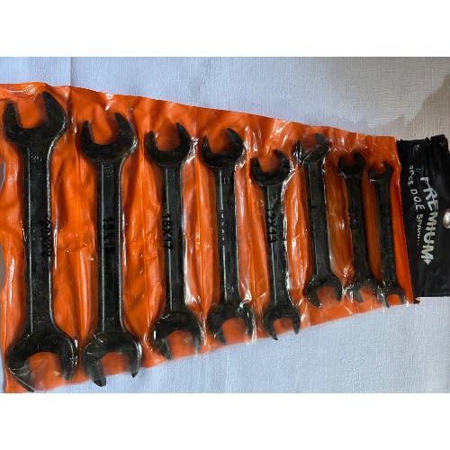 8pcs Black Spanner Set