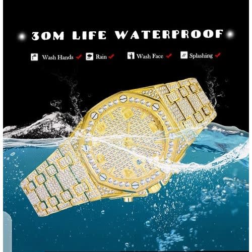 Missfox Men's Trendy Diamond Quartz Chronograph Watch