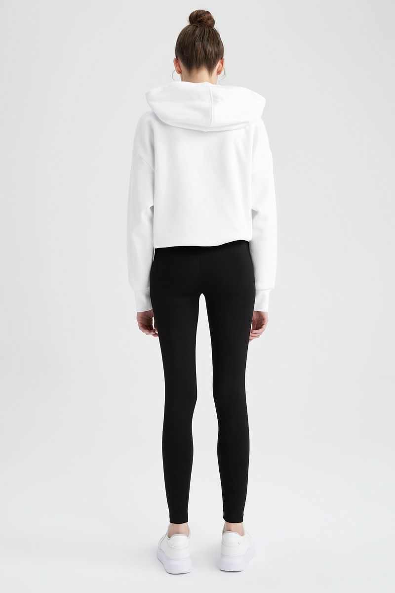 Woman Slim Fit Basic Knitted Leggings - Black