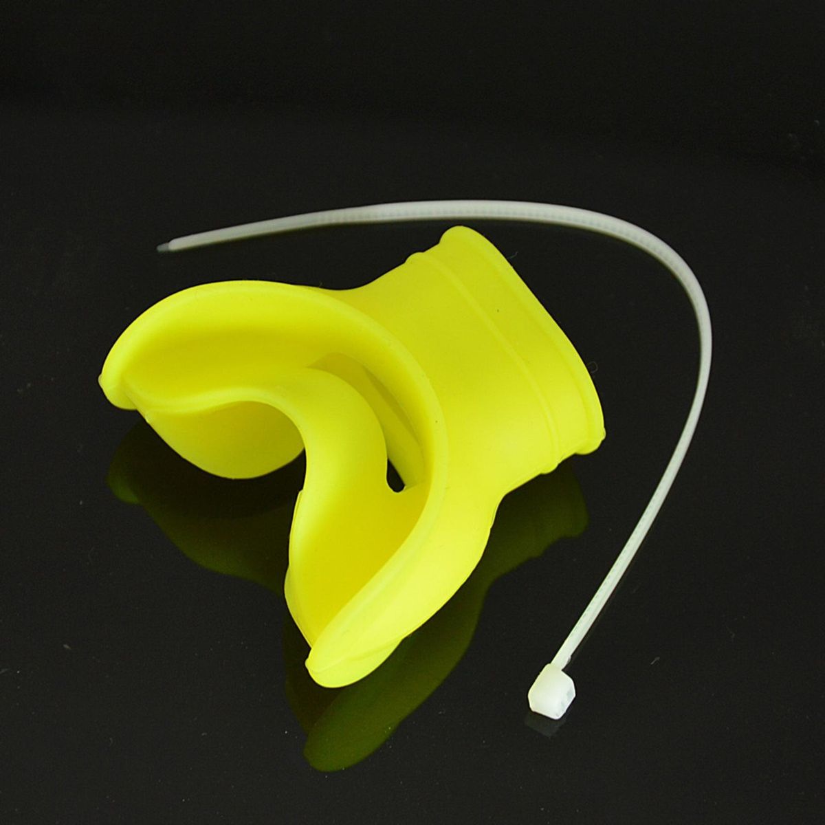 1 Set Breathing Tube Mouthpiece Silicone Scuba Diving Breathing Tube Bite Mouthpiece Lemon Yellow