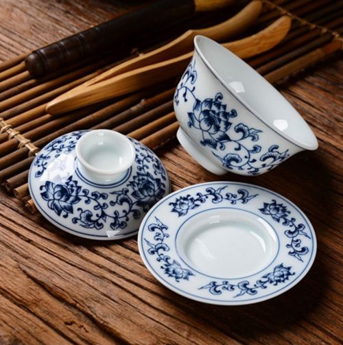 Retro Blue And White Porcelain Gaiwan Teaware Large Hand Painted Cover Bowl Single Sancai Tea Cups Ceramic Chinese Tea Set
