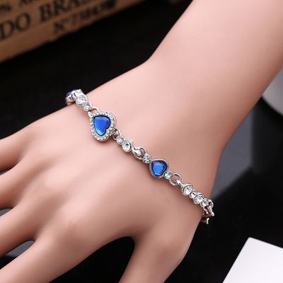 Bracelet Women Girl Crystal Heart Shaped