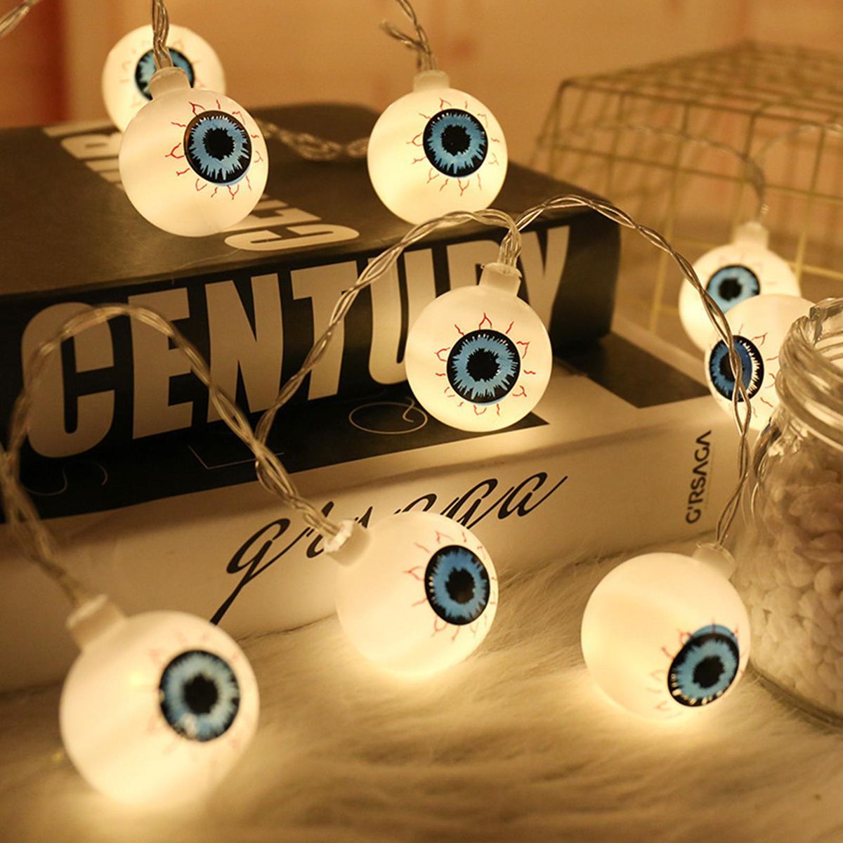 3 Meters 20LEDs Eyeball Design String Light Constant Bright Mode 2 * AA Cell Operated for Halloween Party Home Decoration Present Gift
