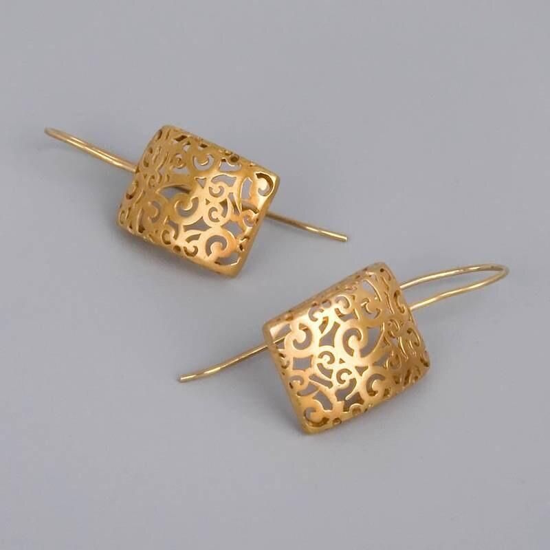 Fashion Geometric Hollow Pendant Earrings Fashionable Metal Silver Color Plating Carving Patterns Party Wedding Earrings Jewelry