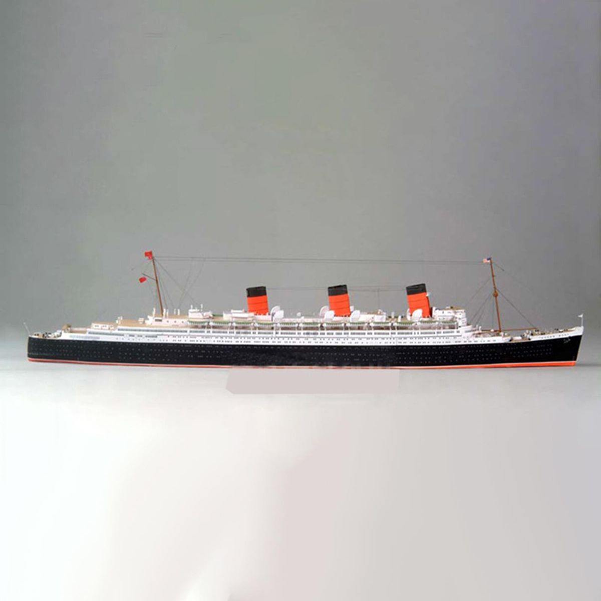 1:400 3D Puzzle Building Brain Teaser Cruiser For Shelves