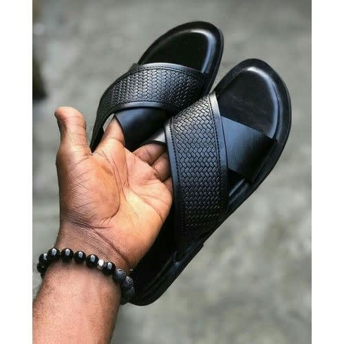 Single Design Netted Leather - Black