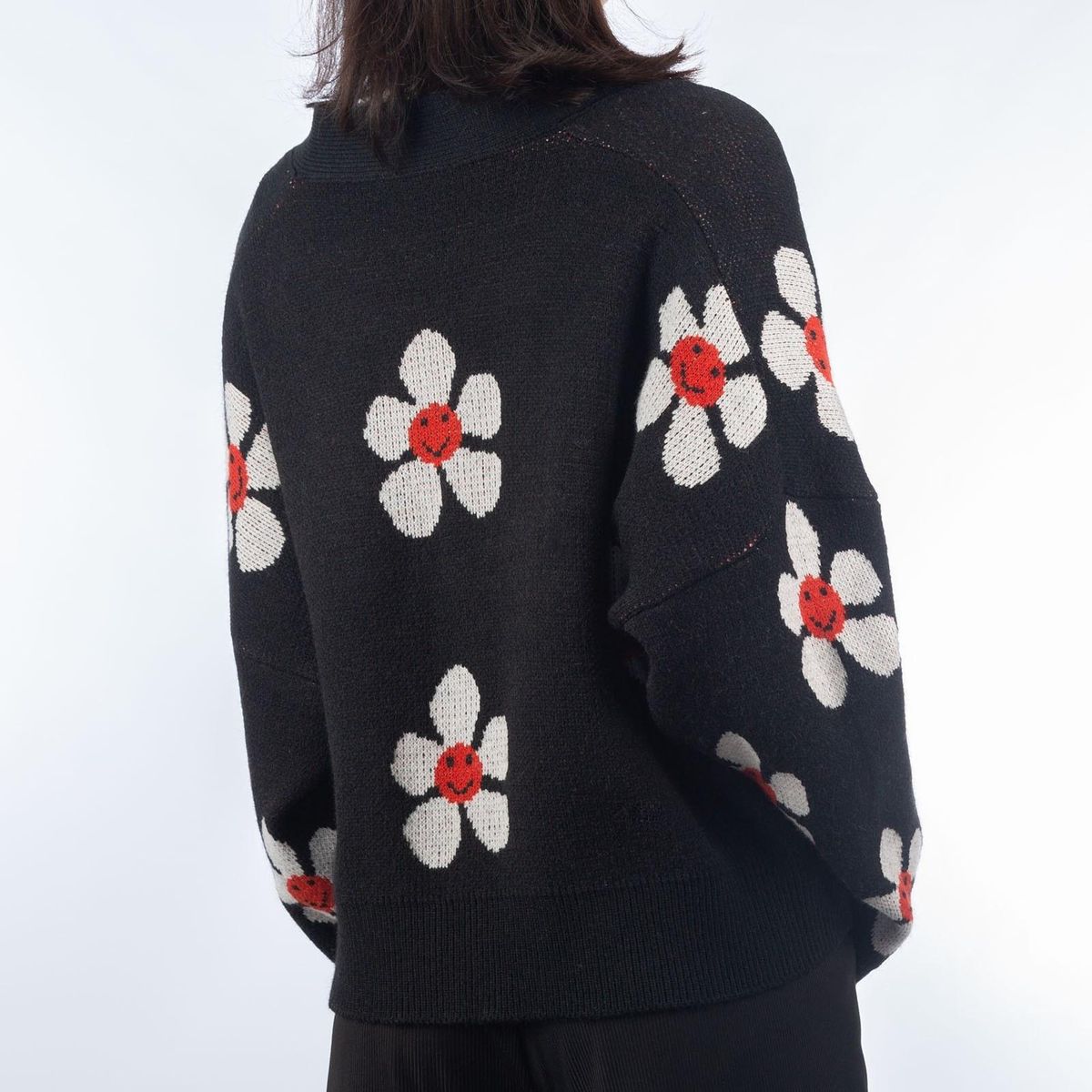 Short Cardigan for Women Flower Knit Sweater V Neck Button Long Sleeve Loose Coat Casual