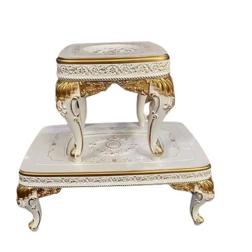 Ultimate Royal Center Table With 2 Side Stools