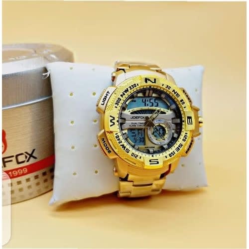Super Sophisticated Wristwatch For Men - Gold