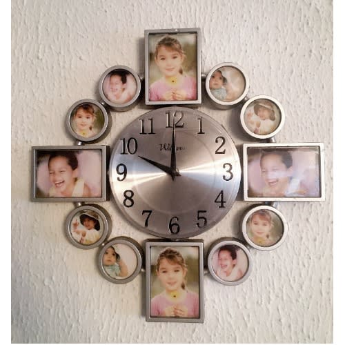 Photo Frame 12-picture Display Wall Clock - Picture Collage
