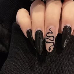 Trinique Black Flame On Black & Nude Press On Nails - 24pcs