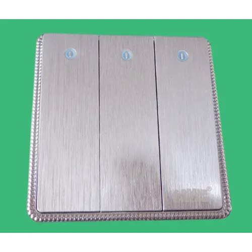England 3-gang 2-way Switch