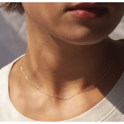Unisex Slim Chain Necklace - Gold