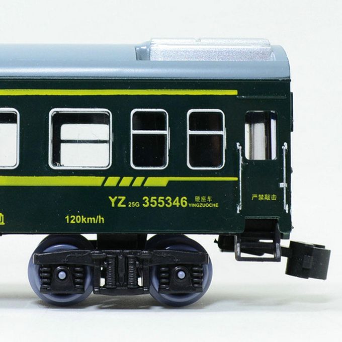 1:87 Model Train Toy China Series YZ25G Passenger Car  Green