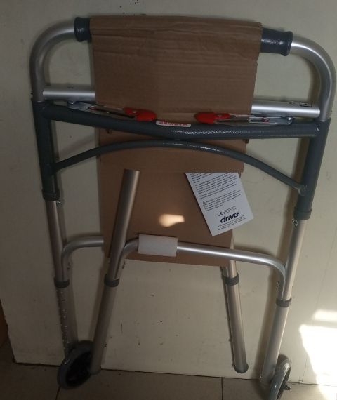 Adjustable Lightweight Walking Frame