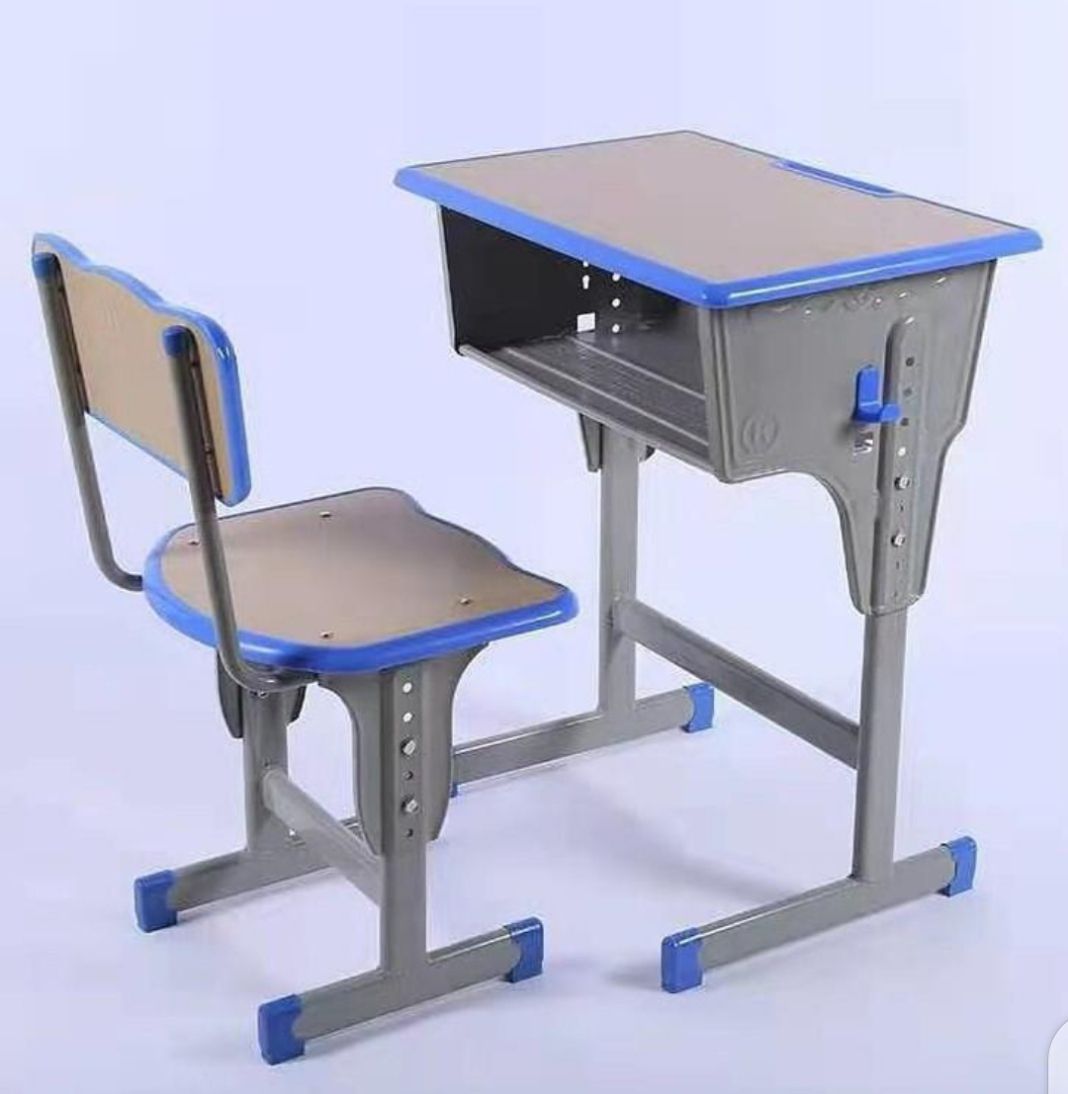 TABLE AND CHAIR FOR KIDS